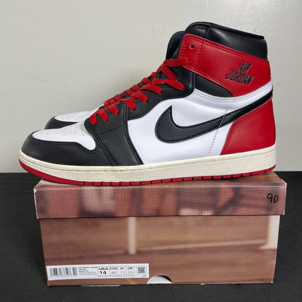 Jordan 1 Retro High OG Black Toe Reimagined 14 (Moderately Worn Pre-Owned)JordanBlack/Black/Varsity Red/White - Image 3