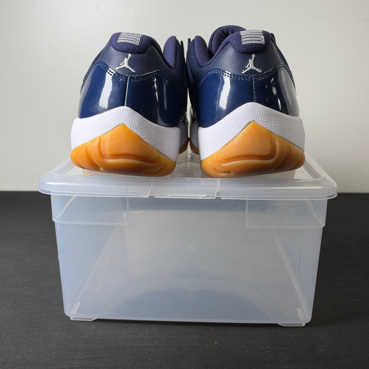 Jordan 11 Retro Low Midnight Navy (Size 12) - aux
