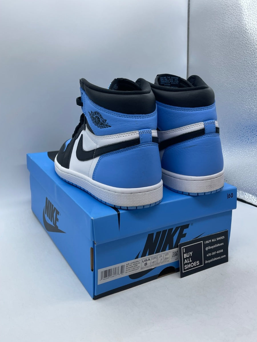 Jordan 1 Retro High OG UNC Toe 8 (Moderately Worn Pre-Owned) - Image 4