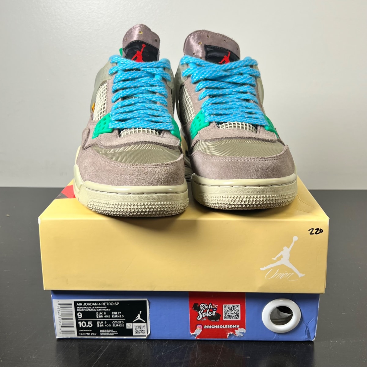 Jordan 4 Retro SP 30th Anniversary Union Taupe Haze 9 (Lightly Worn Pre-Owned)JordanTaupe Haze/Blue Fury-Khaki-Roma Green - Image 2