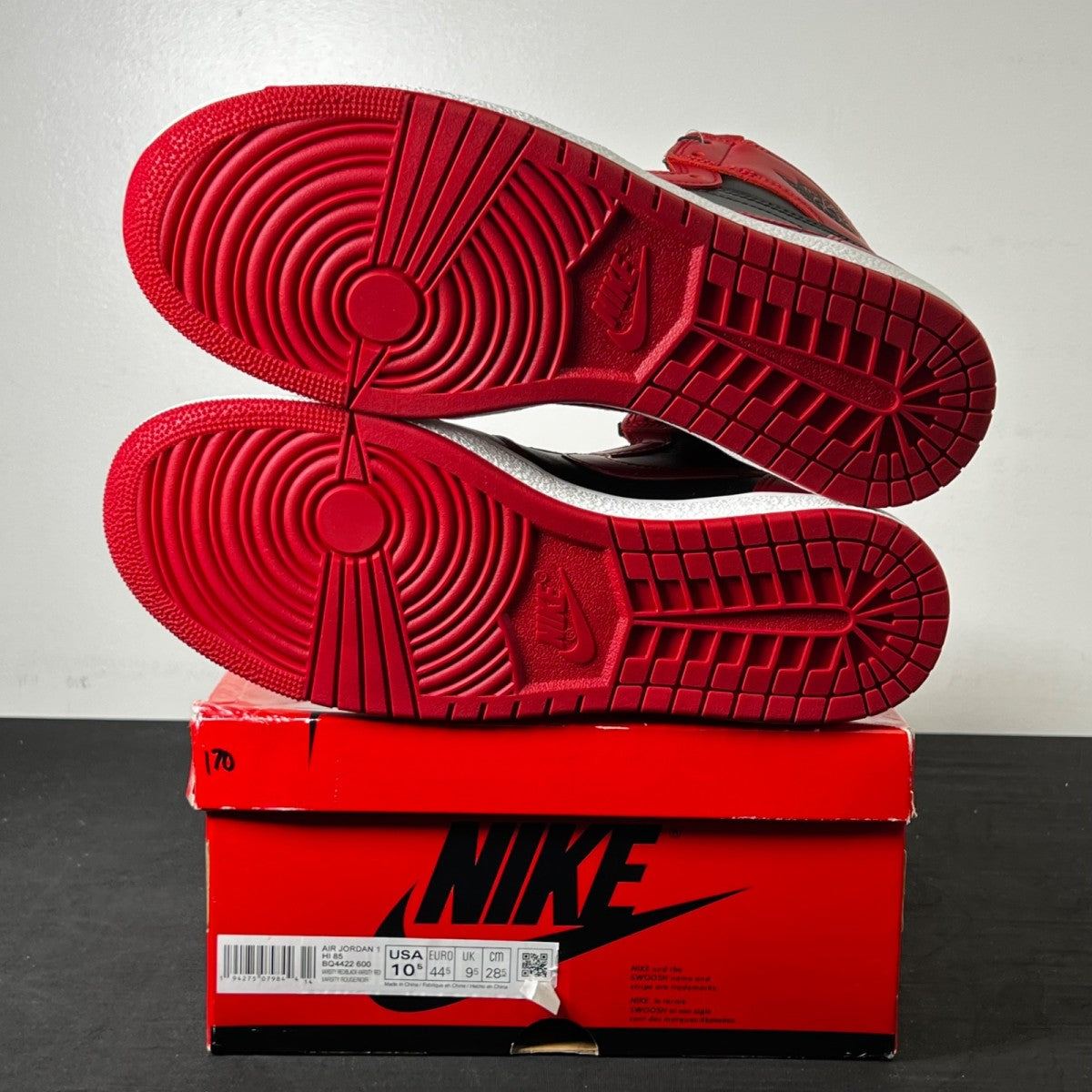 Jordan 1 Retro High '85 Varsity Red 10.5 (New Pre-Owned)JordanVarsity Red/Black-Varsity Red-White - Image 6