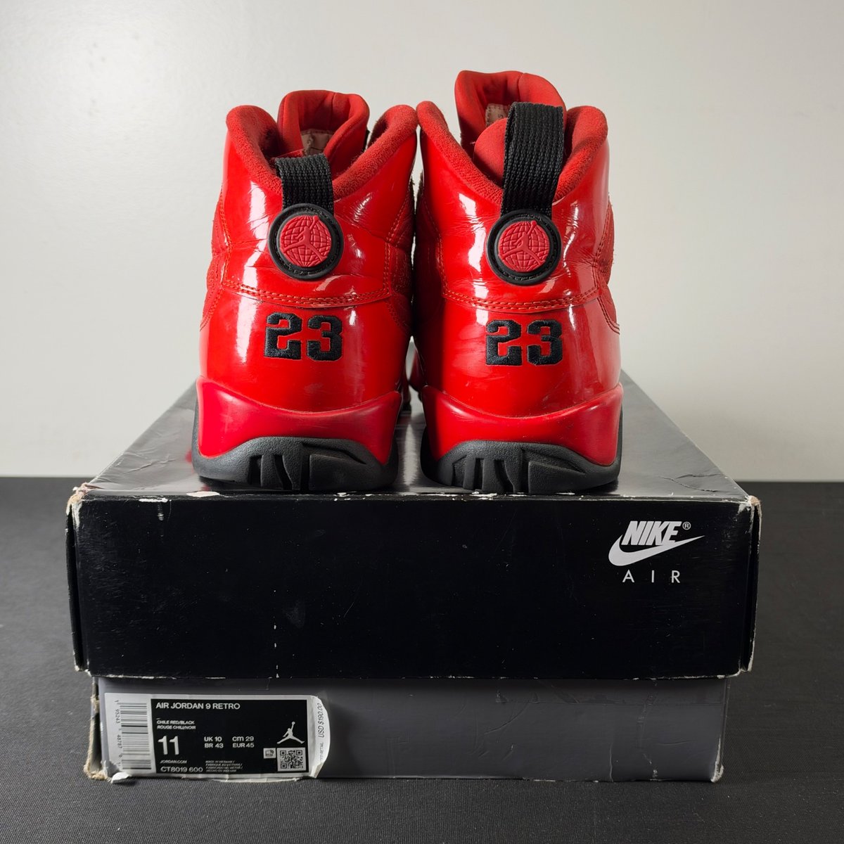 Jordan 9 Retro Chile Red (Size 11) - aux