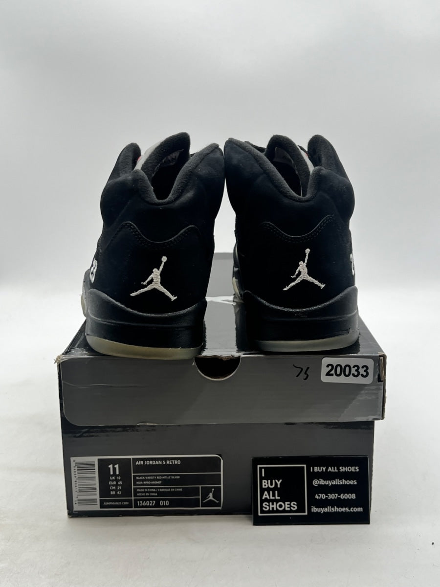 Jordan 5 Retro Black Metallic (2011) 11 (Heavily Worn Pre-Owned) - Image 3