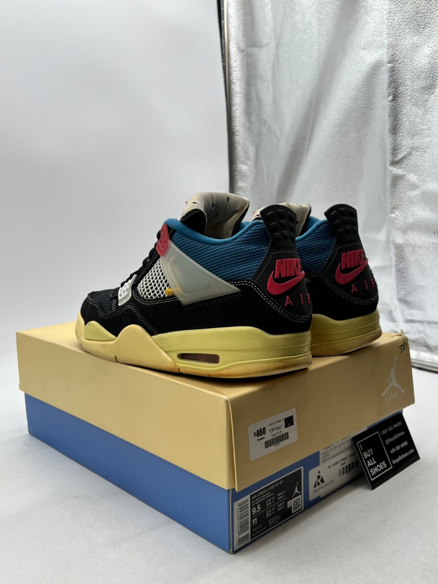 Jordan 4 Retro Union Off Noir 9.5 (Lightly Worn Pre-Owned) - Image 4
