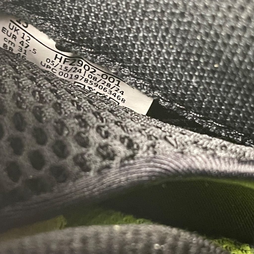 Nike Air Foamposite One Black Volt 13 (Moderately Worn Pre-Owned)NikeBlack/Volt - Image 6