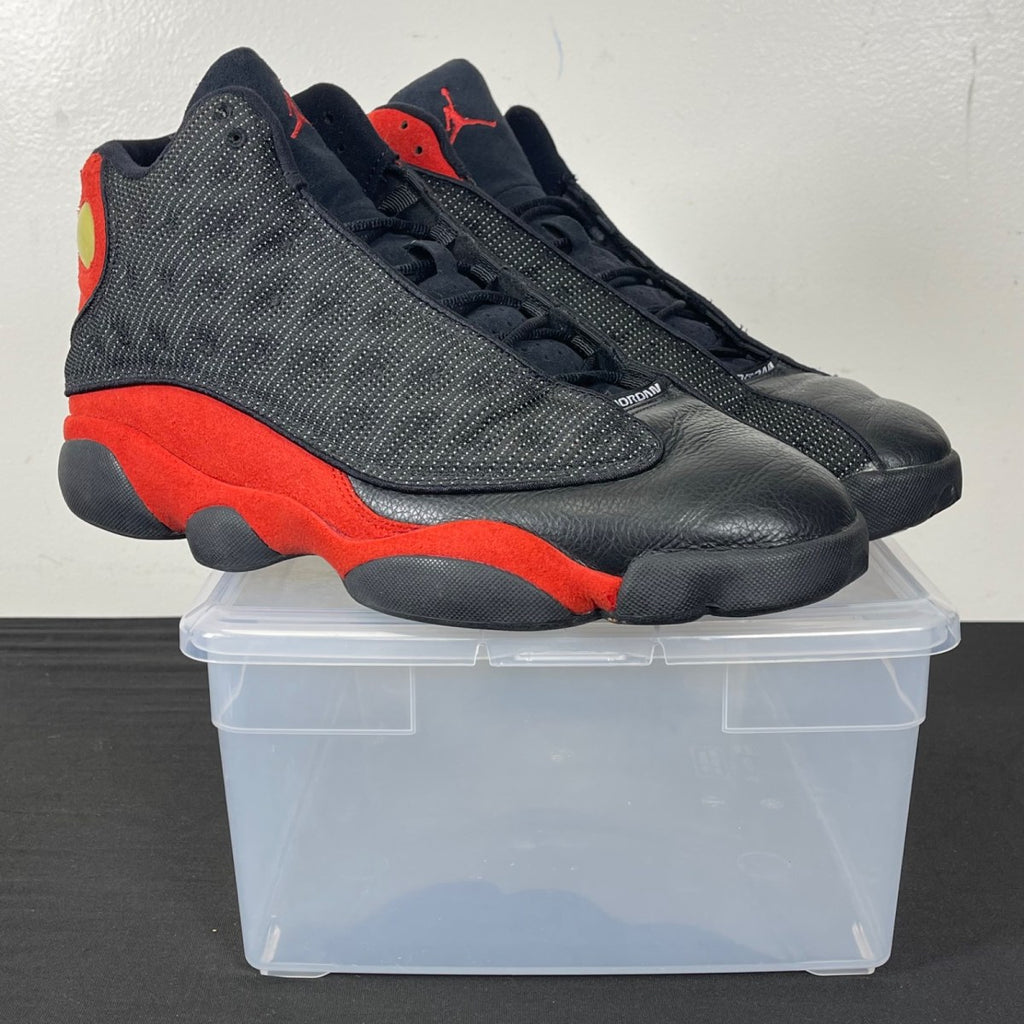 Jordan 13 Retro Bred (2004) 12.5 (Moderately Worn Pre-Owned)JordanBlack/Varsity Red-White - Image 1