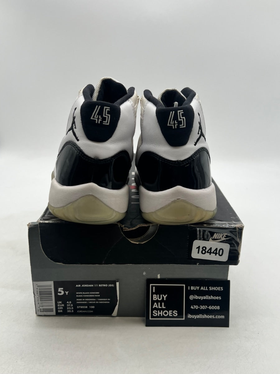 Jordan 11 Retro Concord (2018) (GS) 5Y (Moderately Worn Pre-Owned) - Image 3
