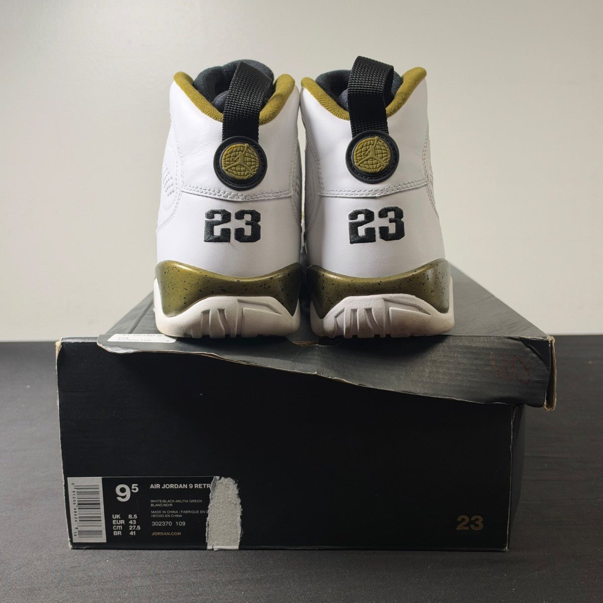 Jordan 9 Retro Statue (Size 9.5) - Image 5