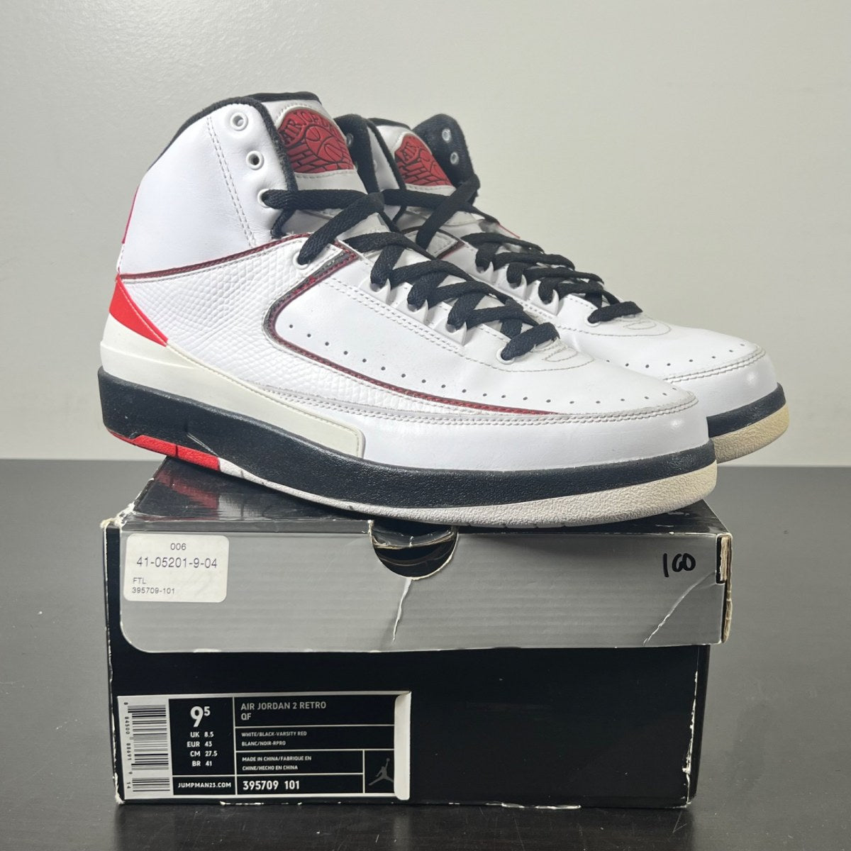 Jordan 2 Retro QF White Varsity Red (2010) 9.5 (Lightly Worn Pre-Owned)JordanWhite/Black-Varsity Red - Image 1
