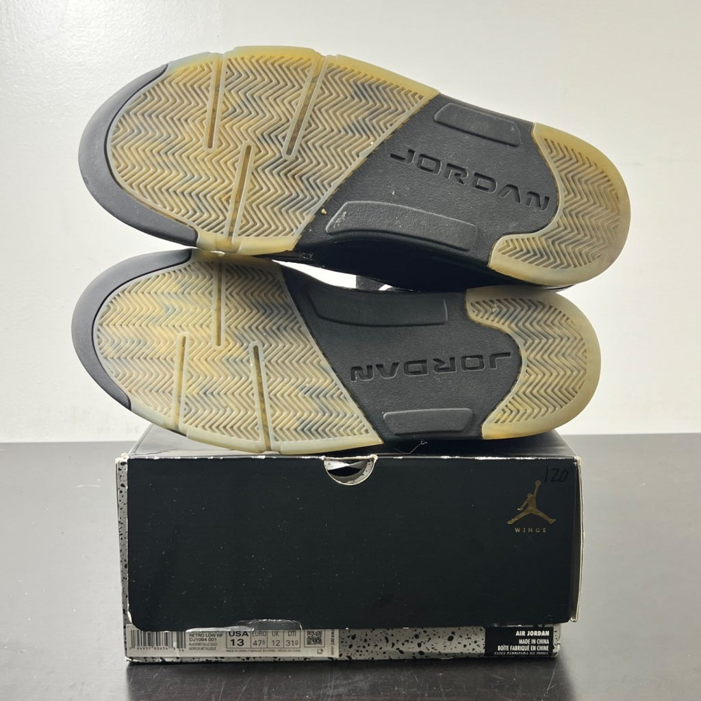 Jordan 5 Retro Low Wings 13 (Moderately Worn Pre-Owned)JordanBlack/Metallic Gold - Image 6