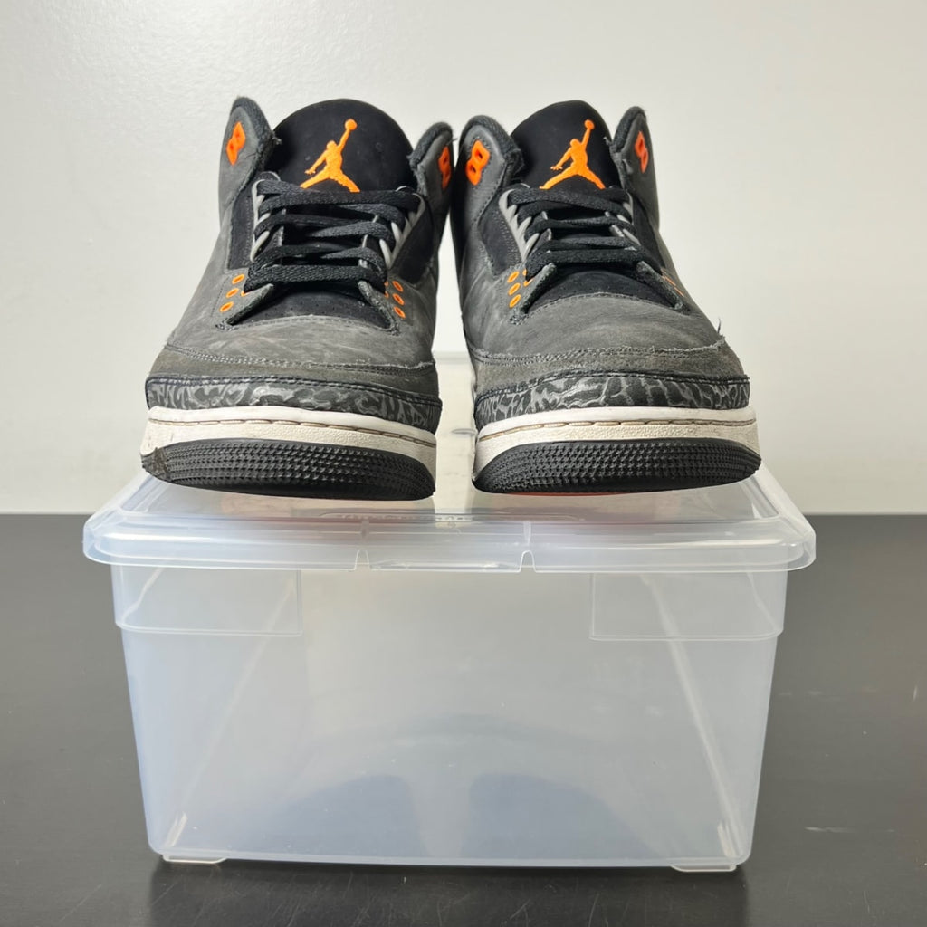 Jordan 3 Retro Fear Pack (2023) 11 (Heavily Worn Pre-Owned)JordanNight Stadium/Total Orange-Black-Flat Pewter-Neutral Grey - Image 2