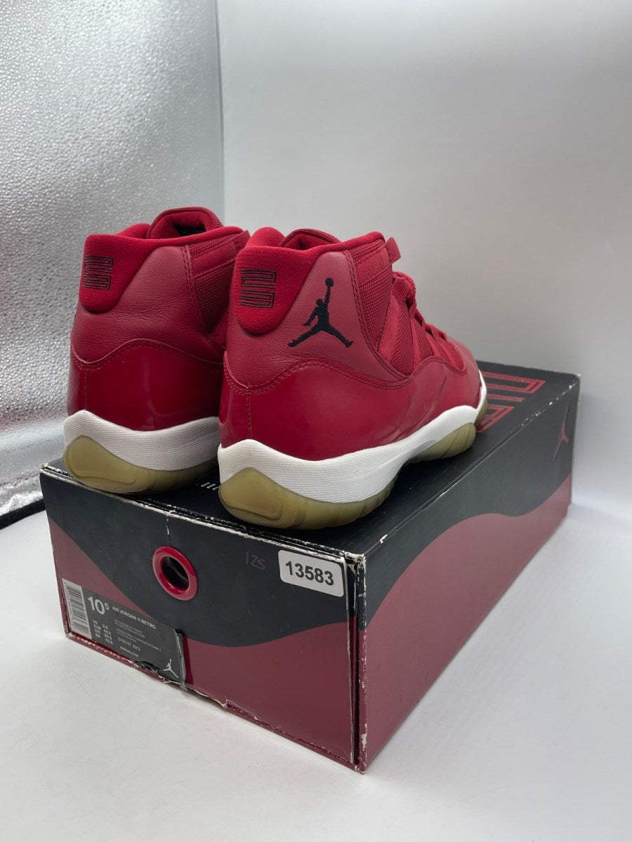 Jordan 11 Retro Win Like 96 10.5 (Moderately Worn Pre-Owned)JordanGym Red/Black-White - Image 5
