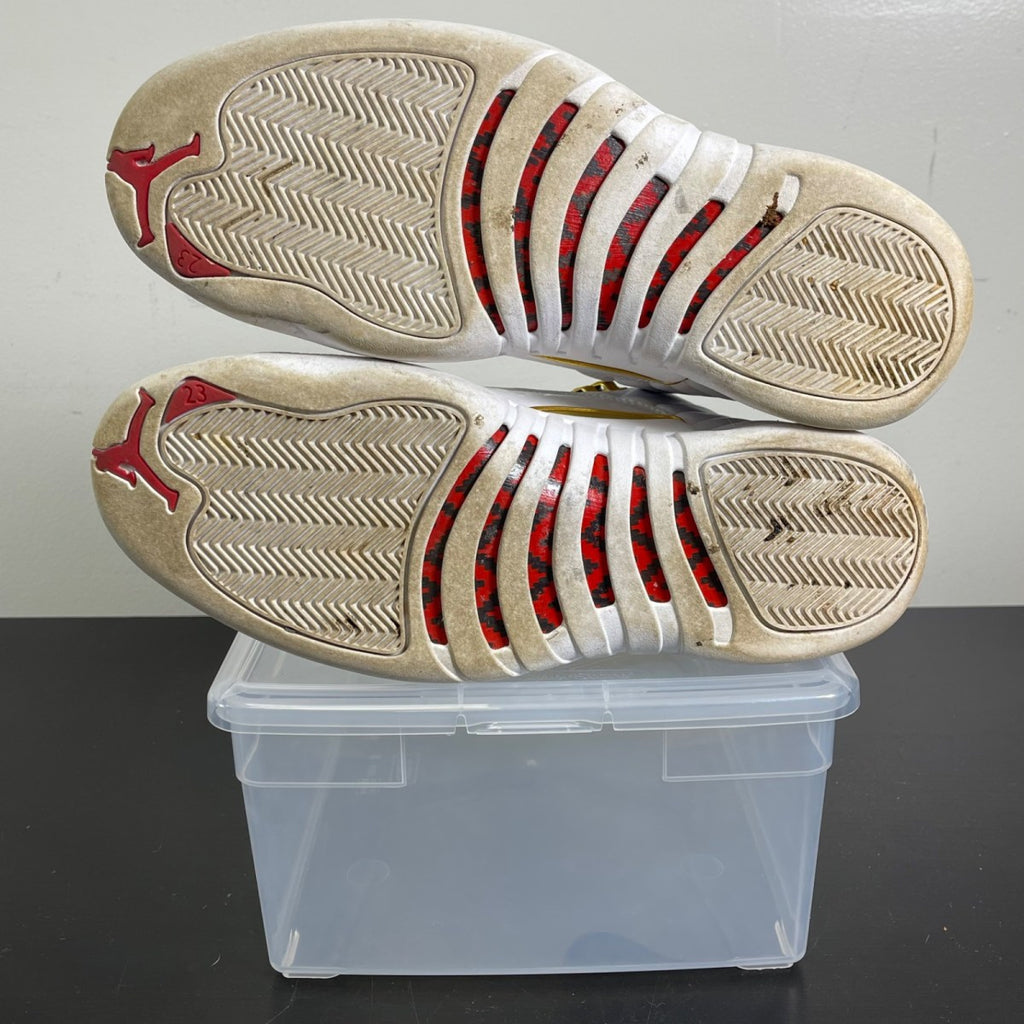 Jordan 12 Retro FIBA (2019) 12 (Moderately Worn Pre-Owned)JordanWhite/University Red-Metallic Gold - Image 5