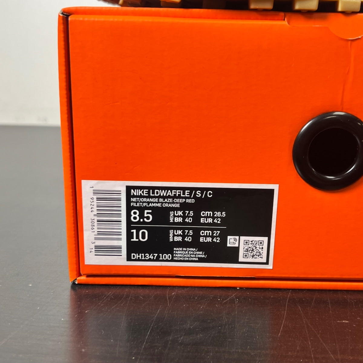 Nike LD Waffle sacai CLOT Kiss of Death Net Orange Blaze 8.5 (Lightly Worn Pre-Owned)NikeNet/Orange Blaze-Deep Red-Green Bean - Image 4