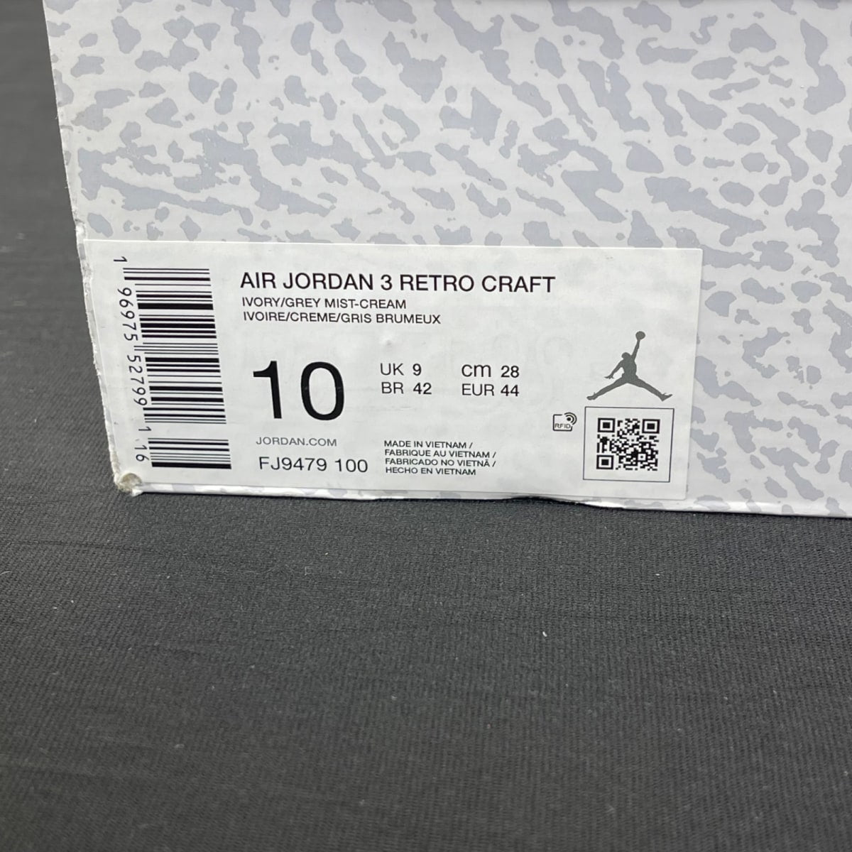 Jordan 3 Retro Craft Ivory 10 (Moderately Worn Pre-Owned)JordanIvory/Grey Mist/Cream - Image 7