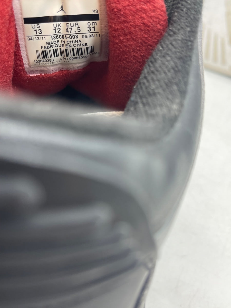 Jordan 3 Retro Stealth 13 (Moderately Worn Pre-Owned) - Image 8
