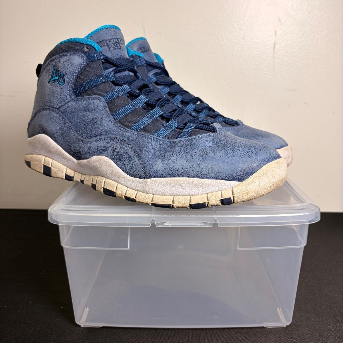 Jordan 10 Retro Los Angeles (Size 10.5) - Image 1