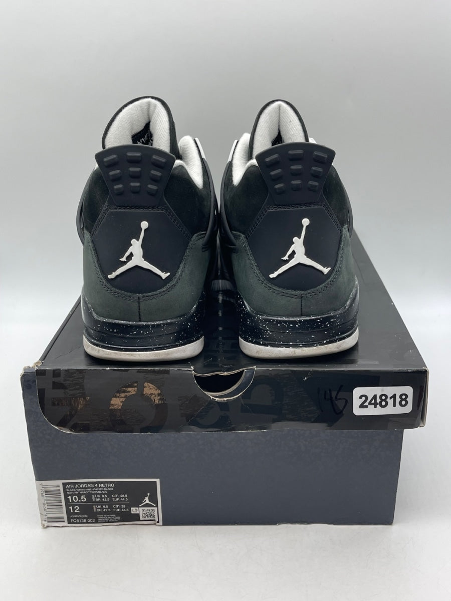 Jordan 4 Retro Fear (2024) 10.5 (Moderately Worn Pre-Owned)JordanBlack/White/Anthracite/Black/Pure Platinum - Image 3
