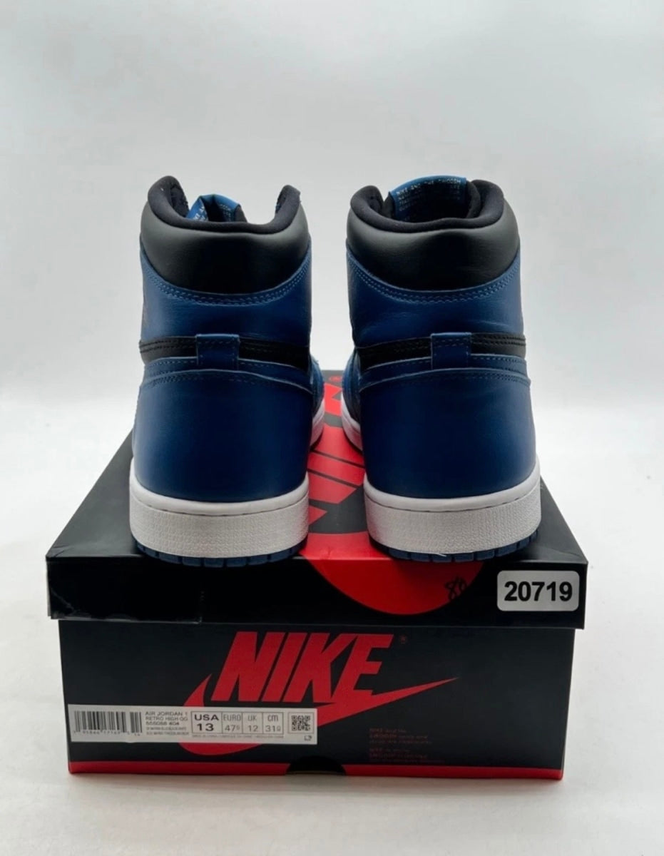 Jordan 1 Retro High OG Dark Marina Blue 13 (Lightly Worn Pre-Owned)JordanDark Marina Blue/Black-White - Image 3