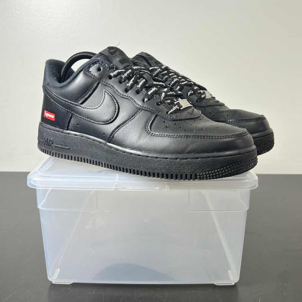 Nike Air Force 1 Low Supreme Black 8 (Moderately Worn Pre-Owned)NikeBlack/Black-Black - Image 1