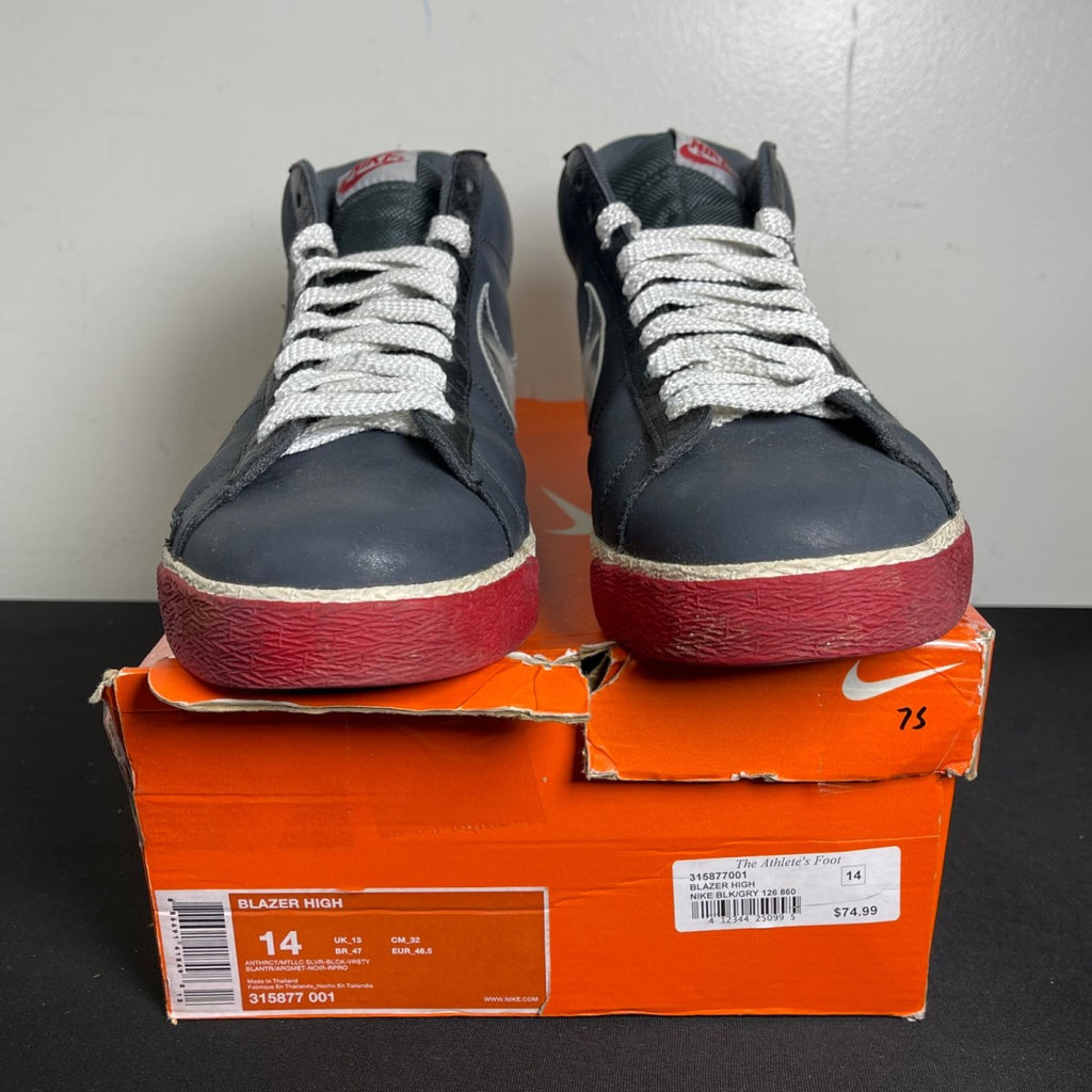 Nike Blazer High (Size 14) - Image 2