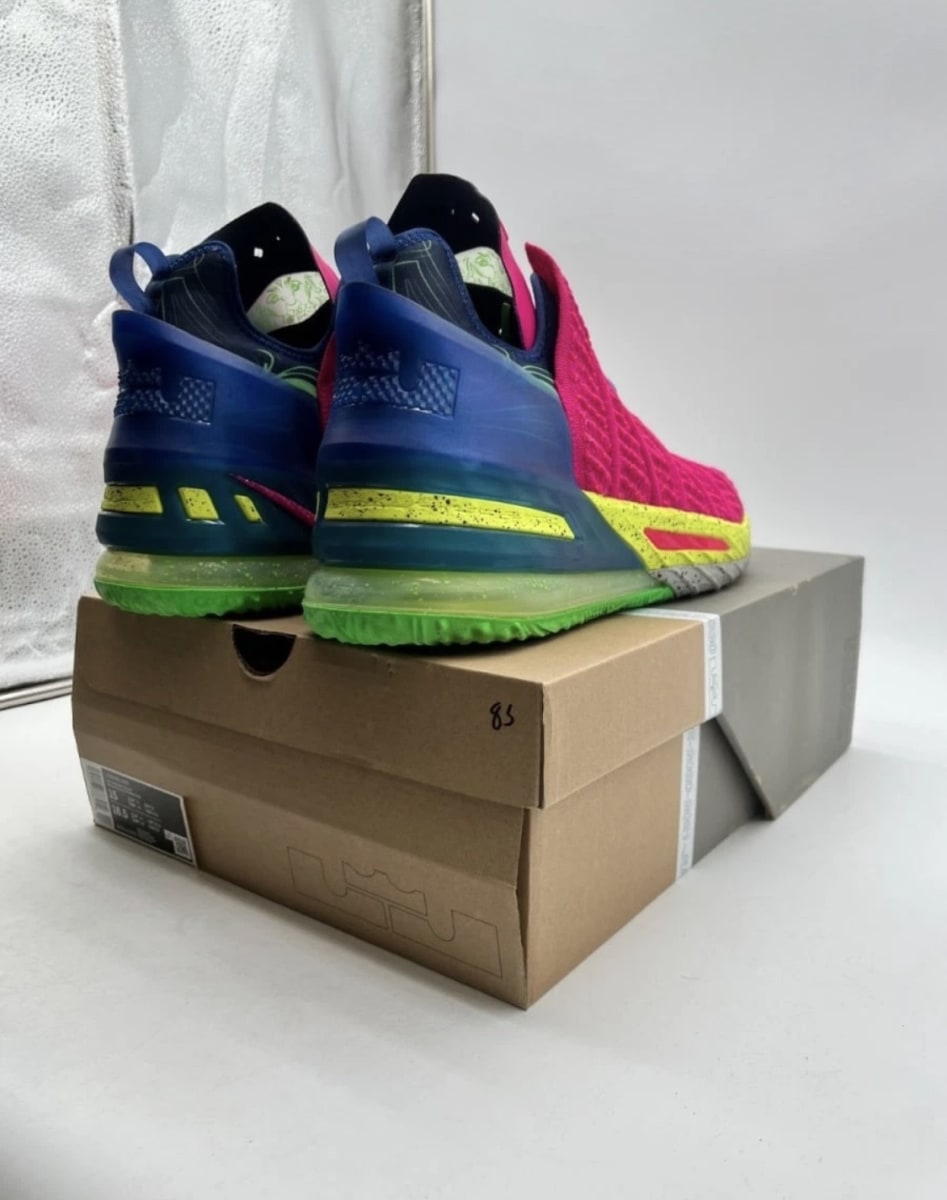 Nike LeBron 18 Los Angeles By Night 15 (Moderately Worn Pre-Owned)NikePink Prime/Multi-Color-Blue Void - Image 5