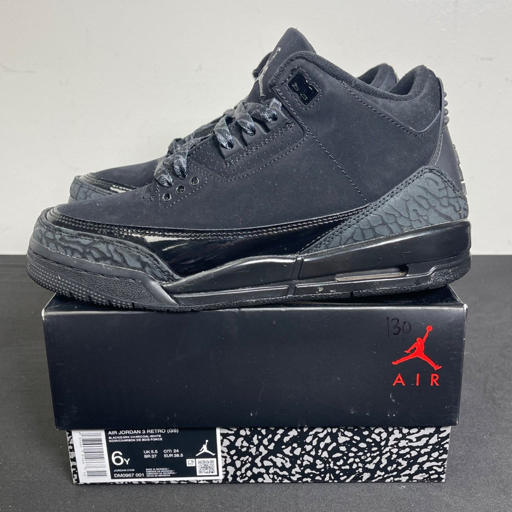 Jordan 3 Retro Black Cat (2025) (GS) 6Y (Moderately Worn Pre-Owned)JordanBlack/Dark Charcoal/Black - Image 3