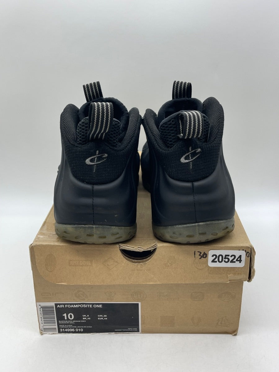 Nike Air Foamposite One Stealth 10 (Moderately Worn Pre-Owned) - Image 3