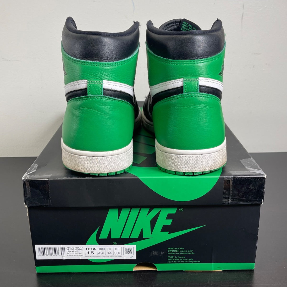 Jordan 1 Retro High OG Lucky Green 15 (Moderately Worn Pre-Owned)JordanBlack/Lucky Green-White - Image 4