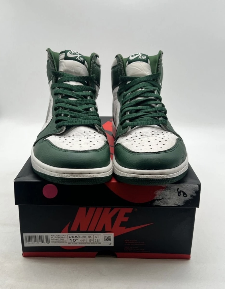 Jordan 1 Retro High OG Gorge Green 10.5 (Heavily Worn Pre-Owned)JordanGorge Green/Metallic Silver/White - Image 2