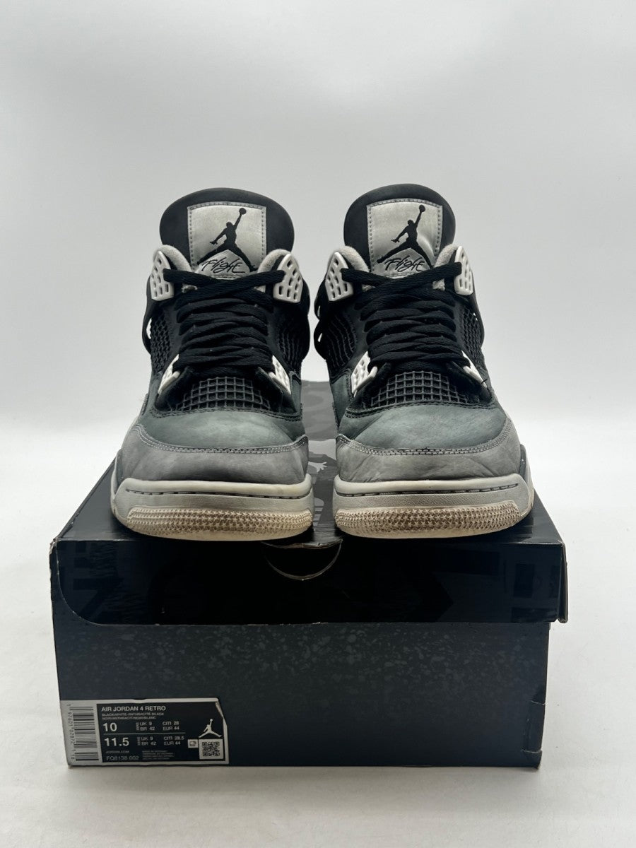 Jordan 4 Retro Fear (2024) 10 (Heavily Worn Pre-Owned)JordanBlack/White/Anthracite/Black/Pure Platinum - Image 2