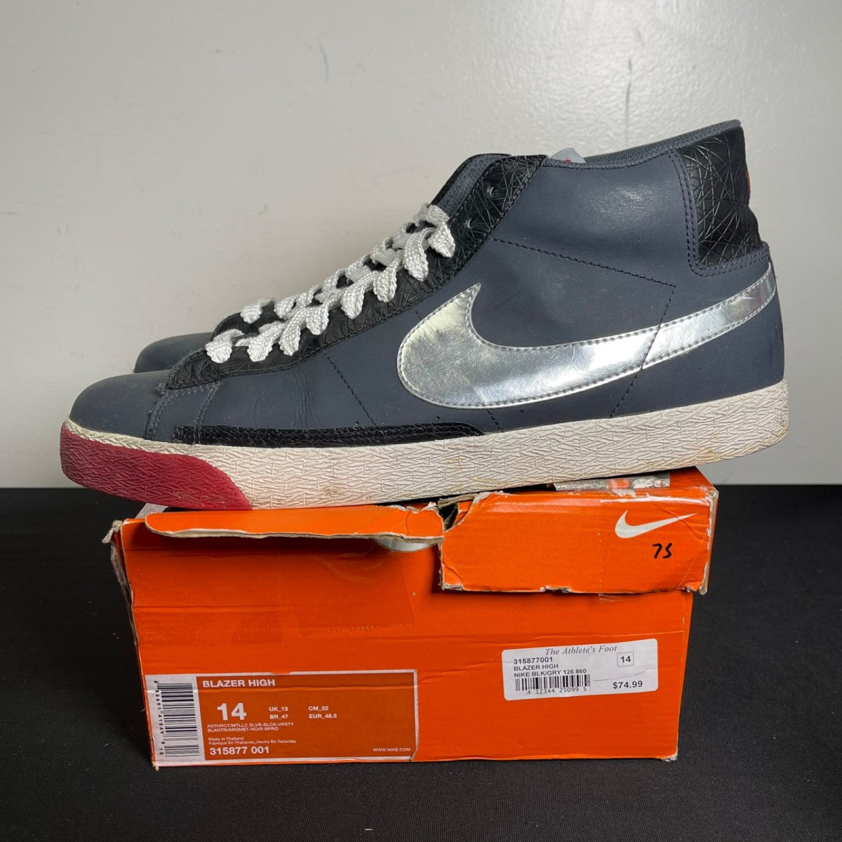 Nike Blazer High (Size 14) - Image 3