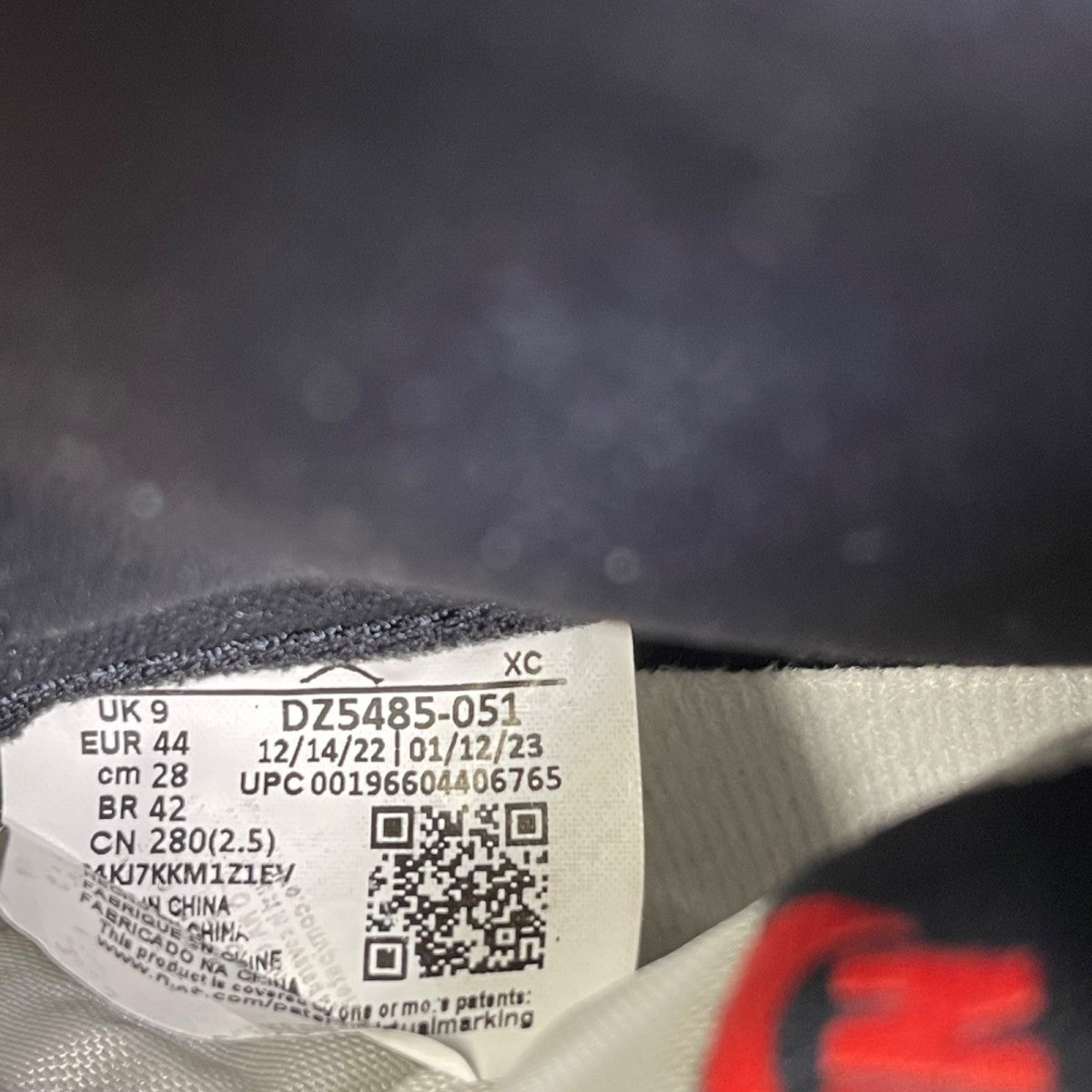 Jordan 1 Retro High OG Washed Black 10 (Moderately Worn Pre-Owned)JordanBlack/Fire Red/Light Smoke Grey/Sail - Image 6