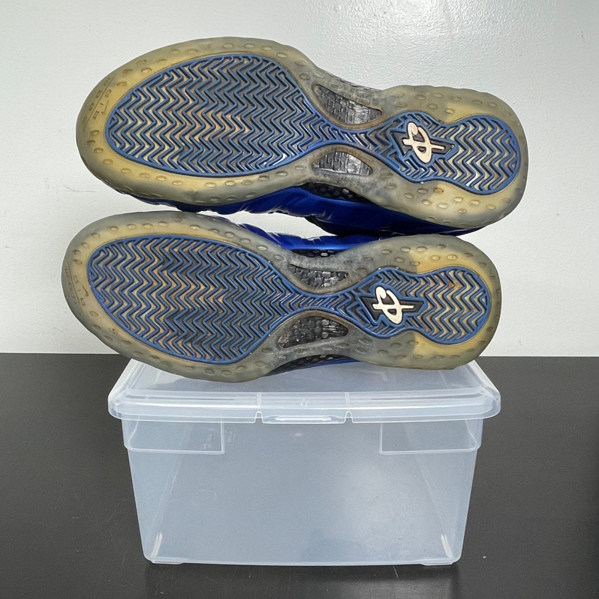 Nike Air Foamposite One Royal Blue XX 20th Anniversary (2017) 10 (Moderately Worn Pre-Owned)NikeDark Neon Royal/Black-White - Image 5
