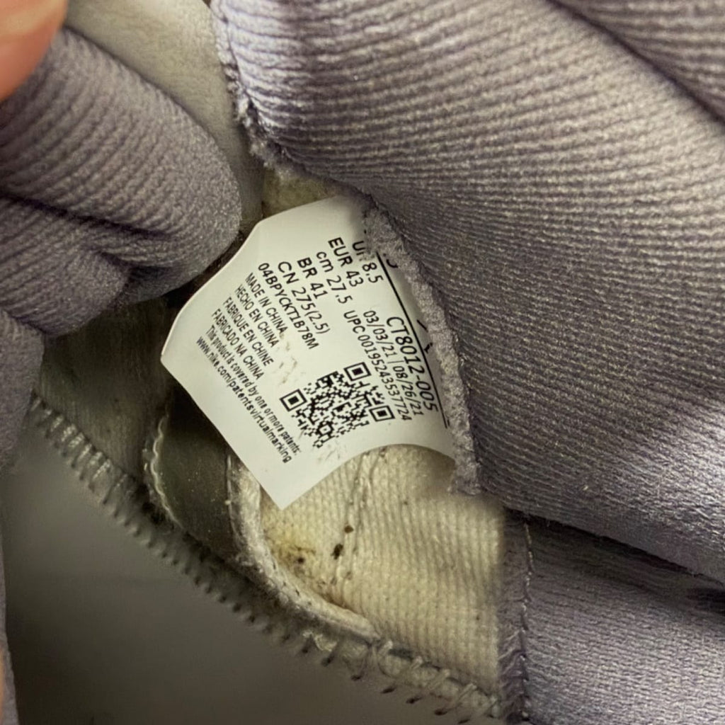 Jordan 11 Retro Cool Grey (2021) (Size 9.5) - aux