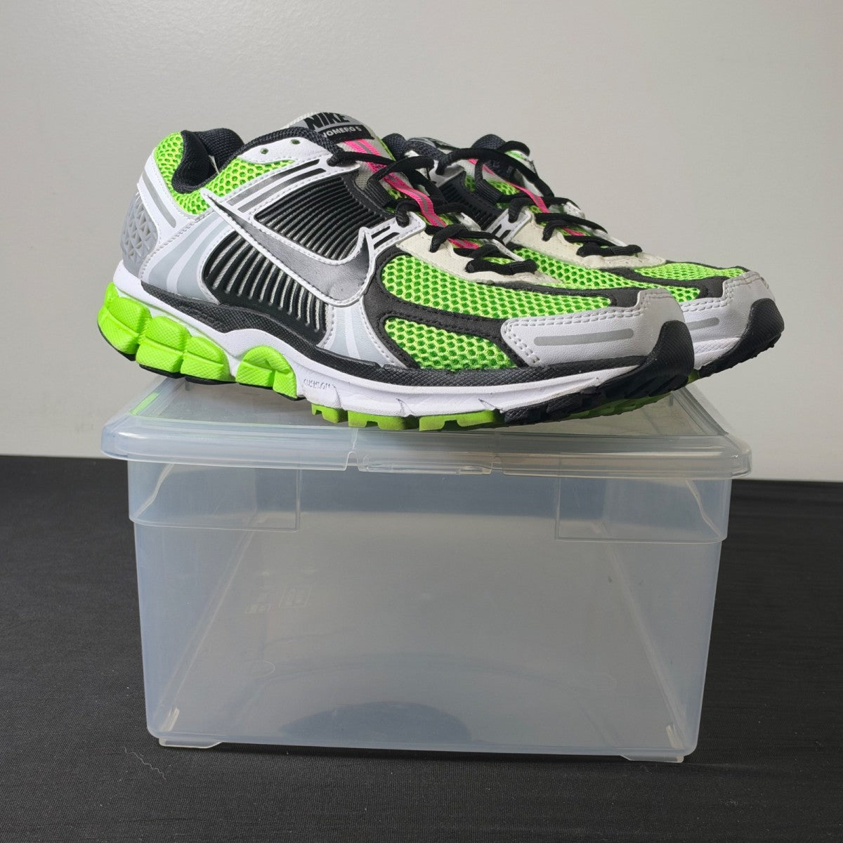 Nike Zoom Vomero 5 Electric Green Black (Size 9) - Image 1
