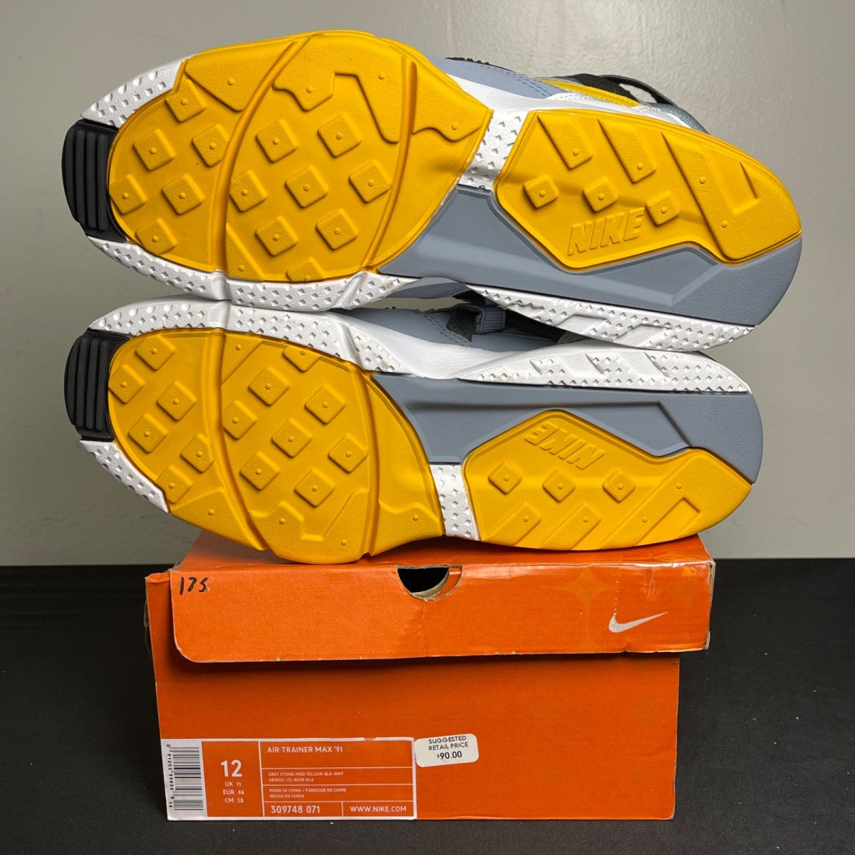 Nike Air Trainer Max 91 Grey Stone Medium Yellow (2004) (Size 12) - Image 5