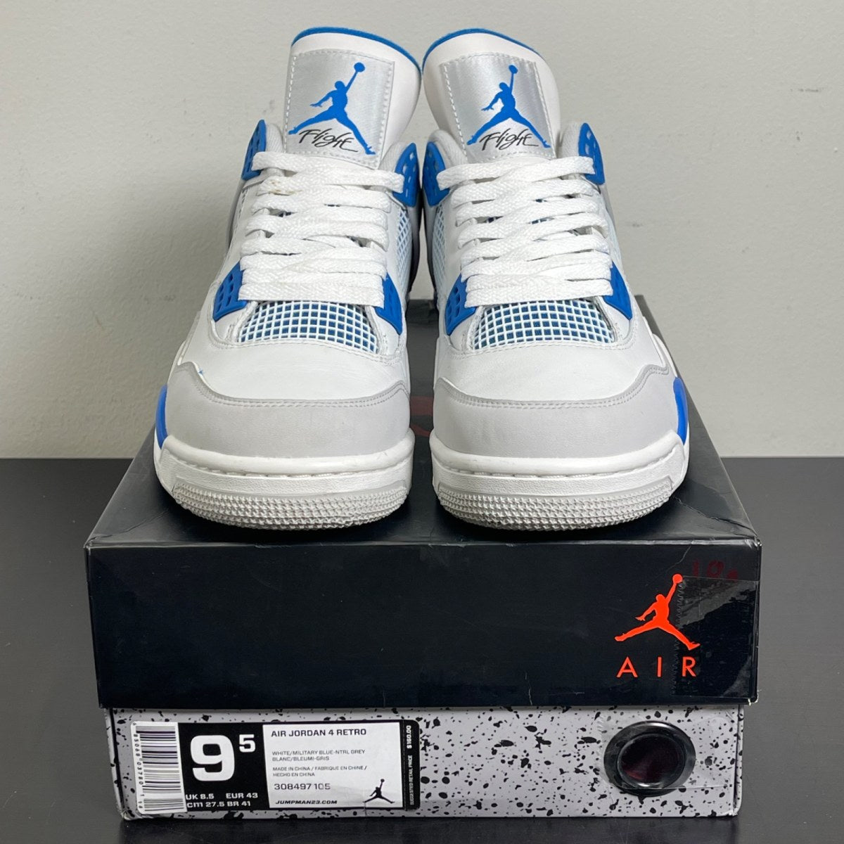 Jordan 4 Retro Military Blue (2012) 9.5 (Moderately Worn Pre-Owned)JordanWhite/Military Blue-Neutral Grey - Image 2