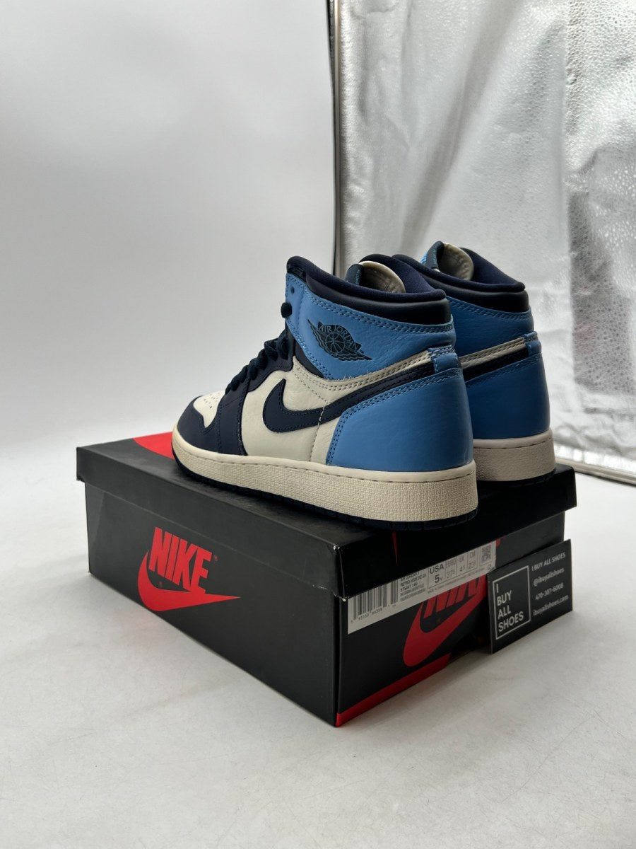 Jordan 1 Retro High Obsidian (GS) 5Y (Lightly Worn Pre-Owned) - Image 4