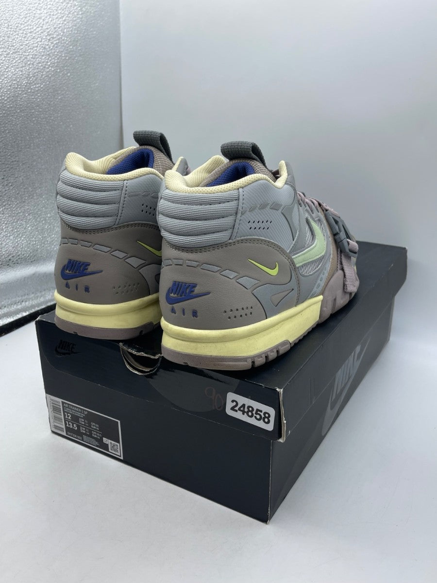 Nike Air Trainer 1 Utility SP Light Smoke Grey Honeydew Particle Grey 12 (Moderately Worn Pre-Owned)NikeLight Smoke Grey/Honeydew-Particle Grey - Image 5