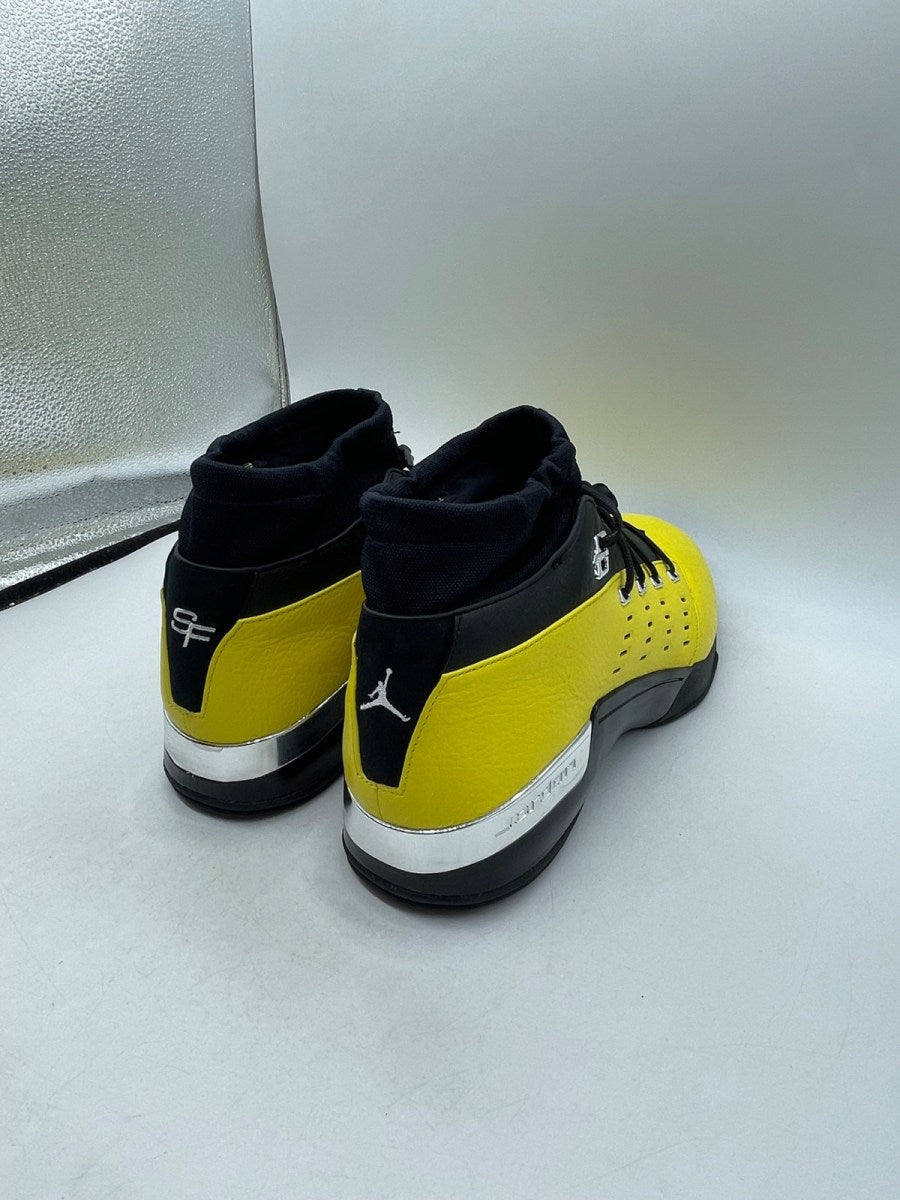 Jordan 17 Retro Low SoleFly Alternate Lightning 14 (Moderately Worn Pre-Owned)JordanBlack/Lightening-Metallic Silver - Image 5