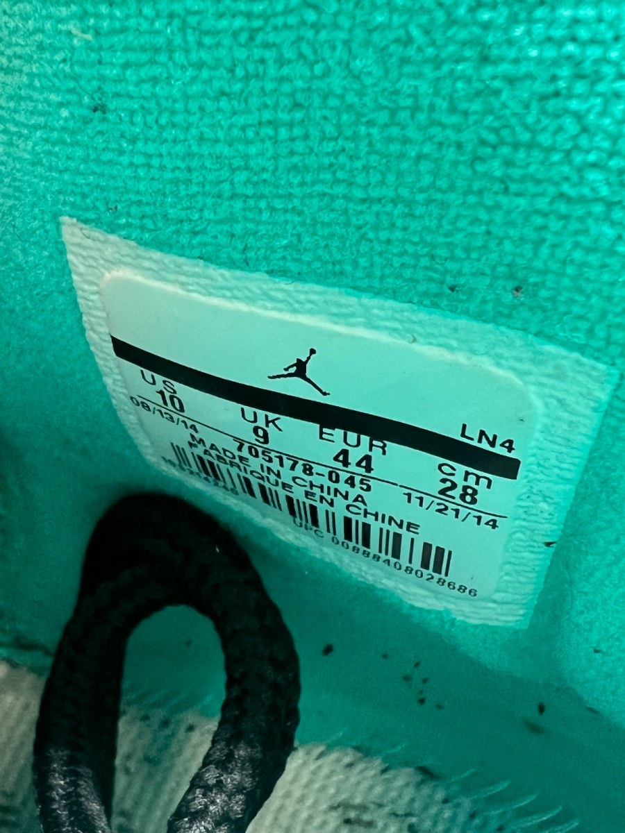 Jordan 10 Retro Lady of Liberty 30th Anniversary 10 (Lightly Worn Pre-Owned) - Image 7