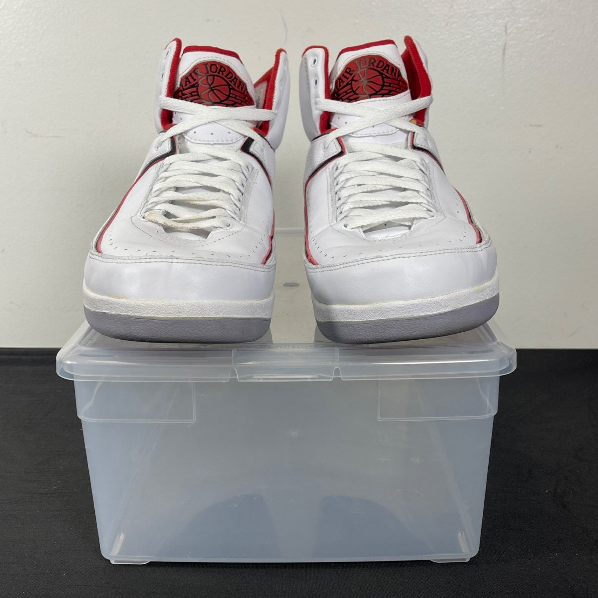 Jordan 2 Retro White Red CDP (2008) 14 (Moderately Worn Pre-Owned)JordanWhite/Varsity Red - Image 2