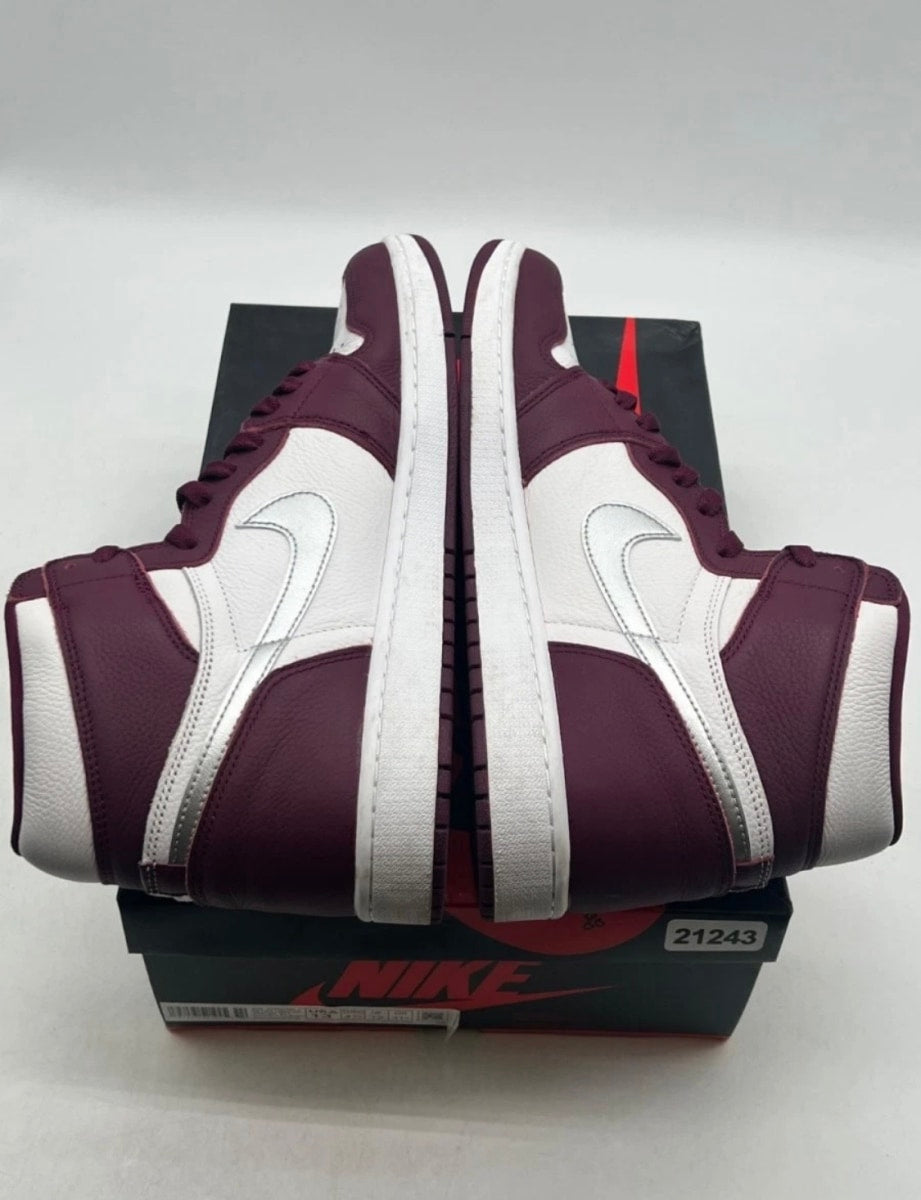 Jordan 1 Retro High OG Bordeaux 13 (Lightly Worn Pre-Owned)JordanBordeaux/White-Metallic Silver - Image 7