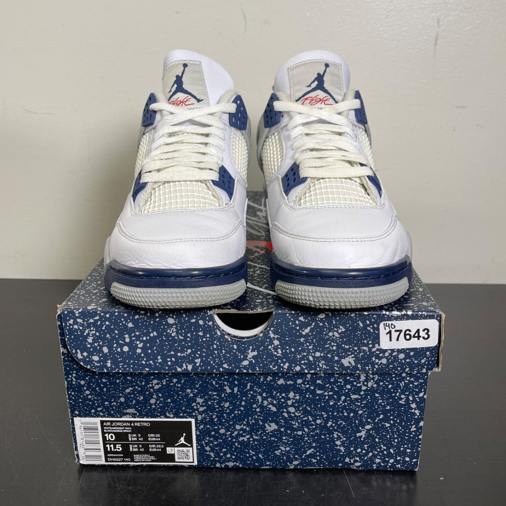 Jordan 4 Retro Midnight Navy 10 (Moderately Worn Pre-Owned)JordanWhite/Midnight Navy/Light Smoke Grey-Fire Red - Image 2