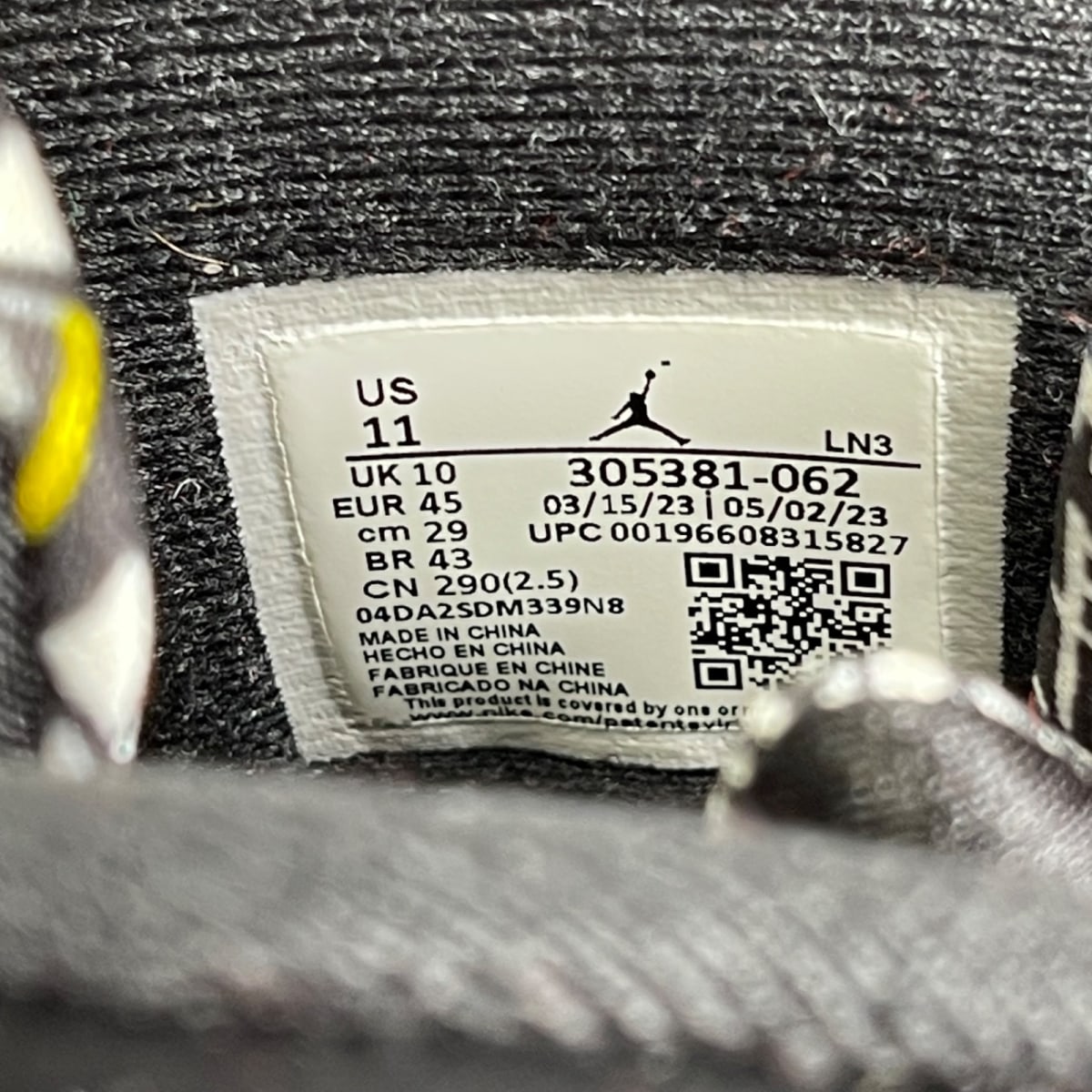Jordan 8 Retro Playoffs (2023) 11 (Moderately Worn Pre-Owned)JordanBlack/True Red-White - Image 6