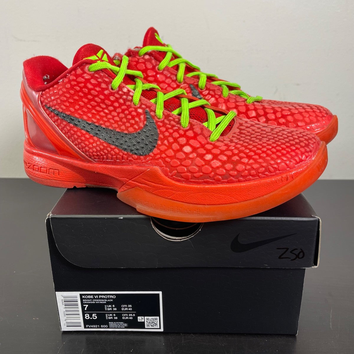 Nike Kobe 6 Protro Reverse Grinch 7 (Moderately Worn Pre-Owned)NikeBright Crimson/Black/Electric Green - Image 1