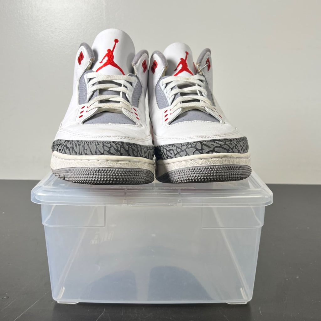 Jordan 3 Retro Fire Red (2022) 13 (Moderately Worn Pre-Owned)JordanWhite/Fire Red/Cement Grey/Black - Image 2