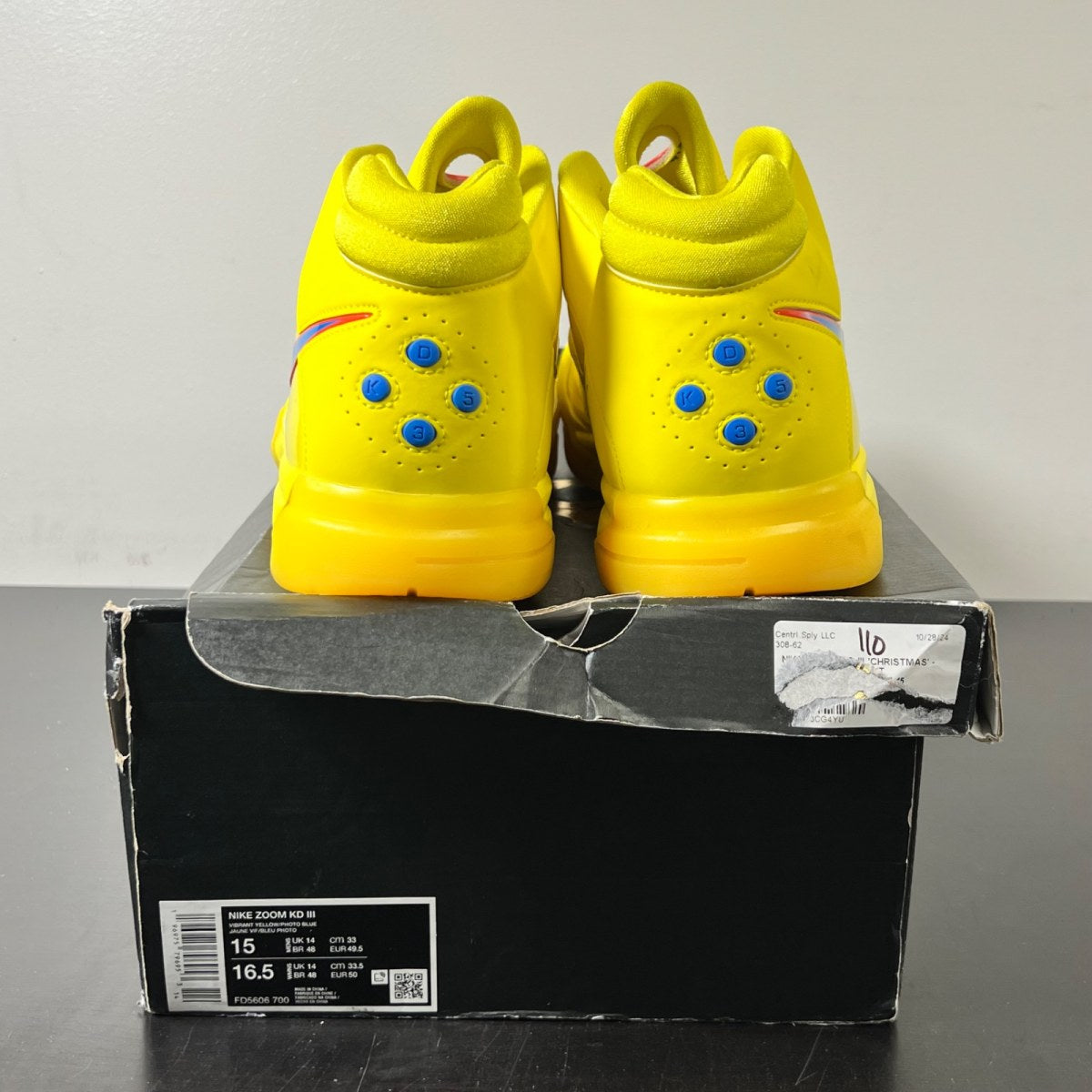 Nike KD 3 Christmas (2023) 15 (Lightly Worn Pre-Owned)NikeVibrant Yellow/Photo Blue-Team Orange - Image 4