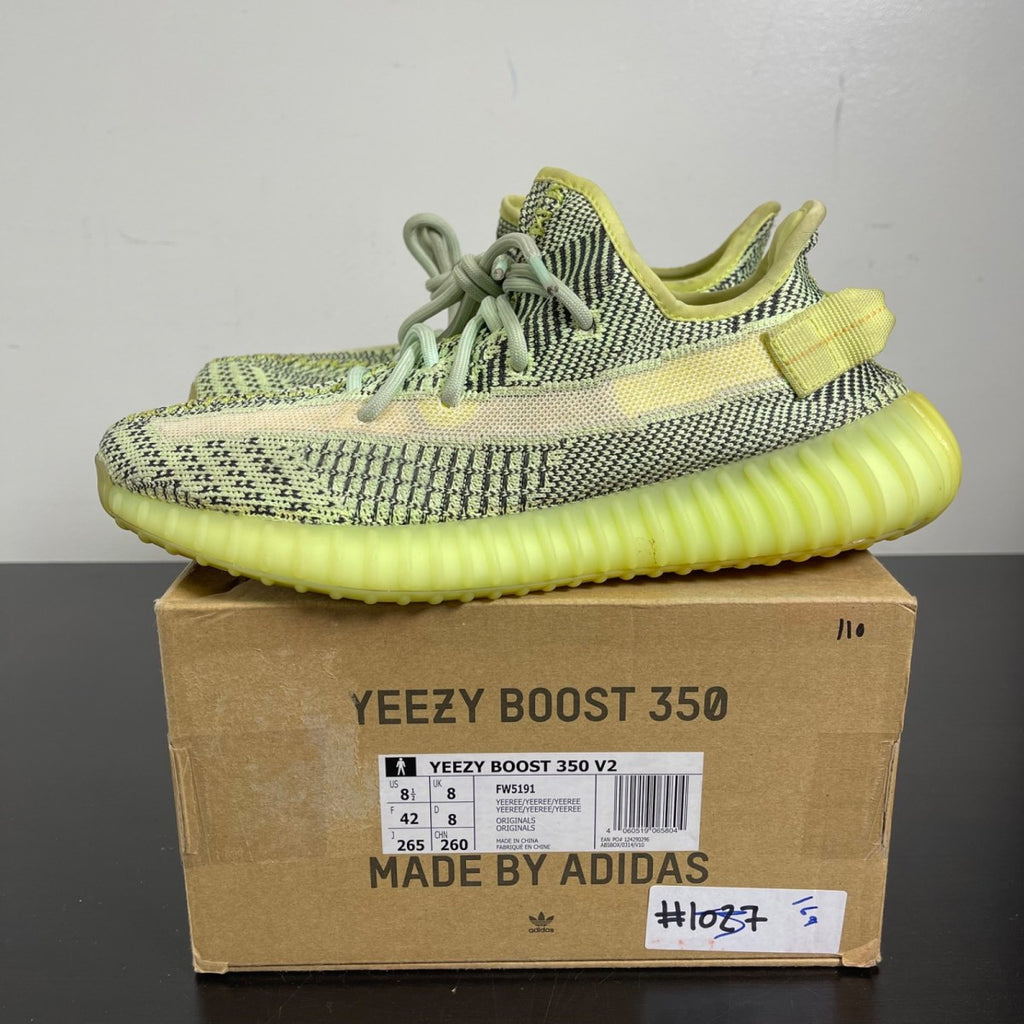 adidas Yeezy Boost 350 V2 Yeezreel (Non-Reflective) 8.5 (Moderately Worn Pre-Owned)adidasYeezreel/Yeezreel/Yeezreel - Image 3